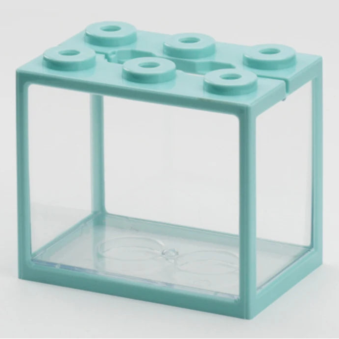 Acuario mini decorativo con iluminación LED, marca Happy Pets LS, ideal para peces y decoración en espacios pequeños.